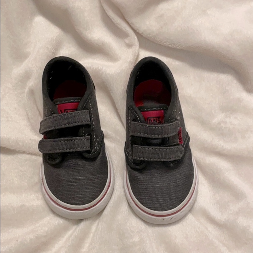 Dark gray size 6 little boy vans